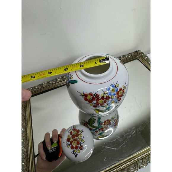 Hand Crafted Japenese Lidded Ginger Jar Bird Floral Motiff - Picture 9 of 10